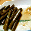 ちゃきんぐ's cooksnap of when they made わらびのアク抜きとおひたし.