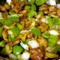KAMM's cooksnap of when they made 本格的な鶏肉とピーマンのピリ辛炒め.