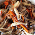 ＊あっきーな＊'s cooksnap of when they made しらたき野菜たっぷりオイスターソース炒め.