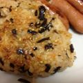 rima27hika's cooksnap of when they made ＊冷ご飯de焼きおにぎり＊（鮭ごま昆布）.