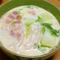 ひろにゃーん's cooksnap of when they made コンソメと牛乳で！白菜クリーミーうどん♪.