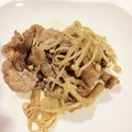 amie310's cooksnap of when they made 豚こま×きのこ オイマヨガーリック炒め.