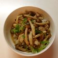 ゆきみたまご's cooksnap of when they made ゆずこしょうが決め手！しめじあんかけ丼.