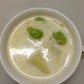 haPPｙsong's cooksnap of when they made 新玉　新じゃが　そらまめの豆乳スープ.
