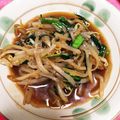 はじめての一人暮らし's cooksnap of when they made モヤシとニラのオイスター＆醤油炒め.