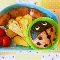 むらユカ's cooksnap of when they made てんとう虫おにぎり★キャラ弁.