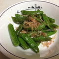 pacopipi's cooksnap of when they made 我が家のお弁当☆ササッと絹さや炒め.