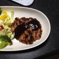 ねこここーん's cooksnap of when they made じゅわぁ〜と肉汁溢れる簡単ハンバーグ.