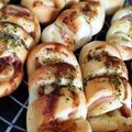 たろろいも's cooksnap of when they made ＨＢの生地で簡単！ベーコンパン.