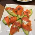 bell♬'s cooksnap of when they made アボカドとクリームチーズのサーモン巻.
