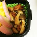 もっちもっちぃ's cooksnap of when they made 豆苗とベーコン☆ぶなしめじのバター炒め　.