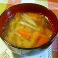 まみちゅう☆'s cooksnap of when they made 冬はやっぱり！野菜たっぷり豚汁.