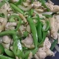 料理作造's cooksnap of when they made スナップエンドウと鶏もも肉のカラフル炒め.