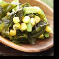 milk＊crown's cooksnap of when they made スナップエンドウとわかめのニンニク塩炒め.
