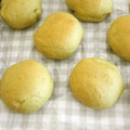 反省堂書店（のぐち）'s cooksnap of when they made 和風♡甘露煮♡栗と抹茶のパン♡ＨＢ.