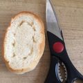 まあゆりんりん's cooksnap of when they made パン包丁いらないよ♪ロールパンの切り方.