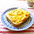Kenmamac's cooksnap of when they made 鮭フレーク✿スクランブル✿トースト.
