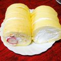 とこたか's cooksnap of when they made 別立て＊ロールケーキ.