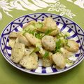 ぐーたらレシピ研究所's cooksnap of when they made 簡単・里芋のバター醤油炒め.