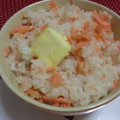 rima27hika's cooksnap of when they made 鮭としめじのバター炊きこみごはん.