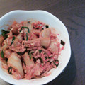 320FR's cooksnap of when they made 後一品や丼にも♪キムチとにらのツナ和え.