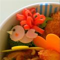 チャアちゃんママ's cooksnap of when they made 簡単！キャラ弁にカニカマのお花♡.