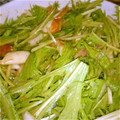 あきぽん315's cooksnap of when they made 水菜とちくわのコクさっぱりサラダ.