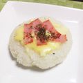 聖蘭sera's cooksnap of when they made カリカリベーコンの焼きおにぎり.