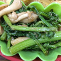 さおとめろんぱん's cooksnap of when they made 焼きえのきと春菊の香ばしナムル.