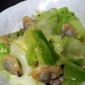 maruru-nn's cooksnap of when they made 春キャベツとあさりのガーリックバター風味.