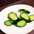 tian10's cooksnap of when they made きゅうりと大根の浅漬け.