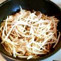もみじ96's cooksnap of when they made 豚バラのもやし蒸し.
