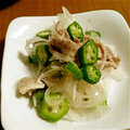 ゴマロウ's cooksnap of when they made 旨い!!新玉ねぎとオクラの梅ソース和え.