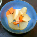 cherry_u's cooksnap of when they made 大根と人参の素朴な煮物.