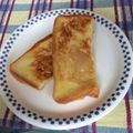 亜久里's cooksnap of when they made 蒸らしが大事！ハニーフレンチトースト.