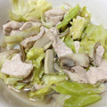 sakase's cooksnap of when they made レンジで豚とキャベツと茸の柚子胡椒酒蒸し.