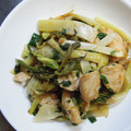 JUGE1's cooksnap of when they made うどと鶏ささみの炒め物.