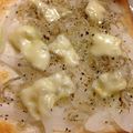 asianinaz's cooksnap of when they made しらすと新玉ねぎのピザ風トースト.