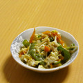 もんしゅしゅ's cooksnap of when they made 人参ピーマンえのきの卵とじ.