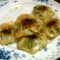 チビ太のおでん's cooksnap of when they made 餃子の皮でニラ饅頭.