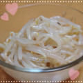 くるみるく1104's cooksnap of when they made 簡単　もやしのナムル.