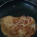 ぷるみき's cooksnap of when they made 節約☆もやしとカニカマの玉子焼き.