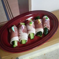 サーフブレイド's cooksnap of when they made 簡単おつまみ☆きゅうりの生ハム巻き☆.