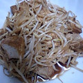 ケンキチ's cooksnap of when they made クックパーでもう一品♪♪厚揚げ☆もやし.