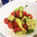 me_dango's cooksnap of when they made トマトとアボカドのゴマドレサラダ.