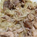 くまだうどん's cooksnap of when they made ⁂家計の友⁂もやしと豚肉の塩炒め.