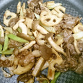 さくらちょことまと's cooksnap of when they made 牛肉とれんこんの炒めもの@焼き肉のたれ.