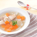 ニコニコまっきー's cooksnap of when they made 鮭と大根とにんじんのスープ煮.