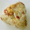 実悠徠ママ's cooksnap of when they made ウインナーとタマゴのコンソメおにぎり.