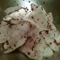 炎のサポーター's cooksnap of when they made 簡単☆お弁当に大根のゆかり和え.